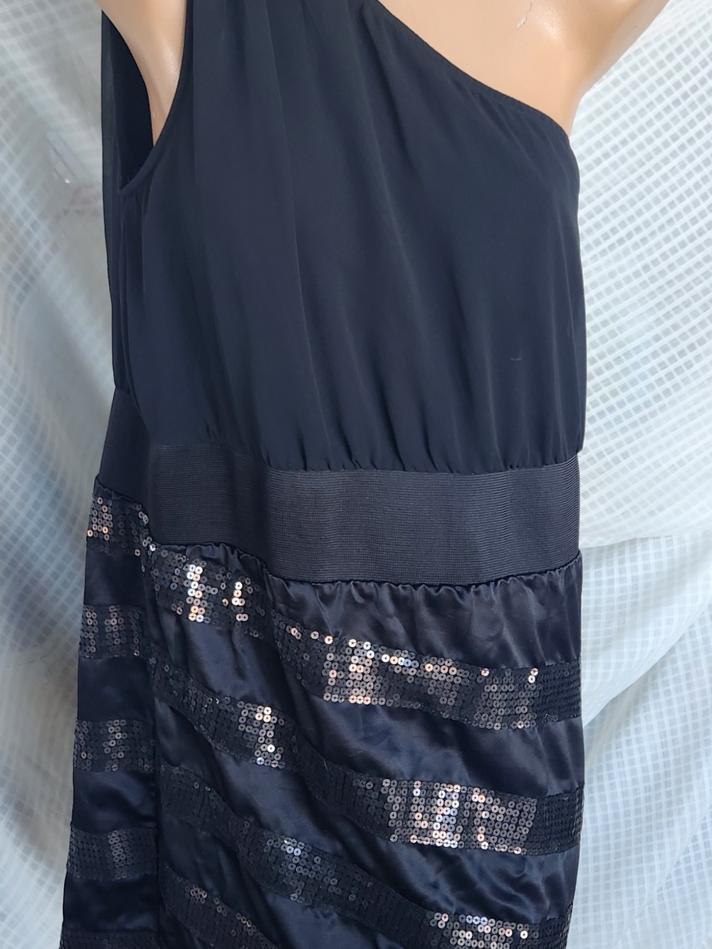 One-Shoulder Black Sequin Midi Dress